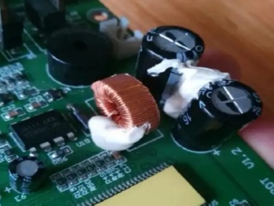 聚力有機(jī)硅膠水，電子元器件固定膠，耐250度高溫