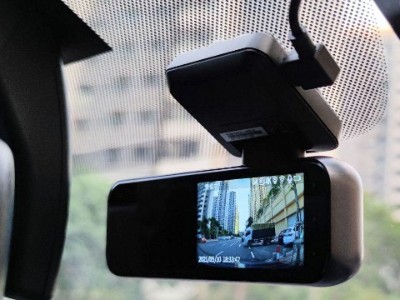 行車記錄儀ABS塑料膠水案例，聚力膠水快速定位解決粘接難題